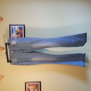 Womens Jeans. Size Medium